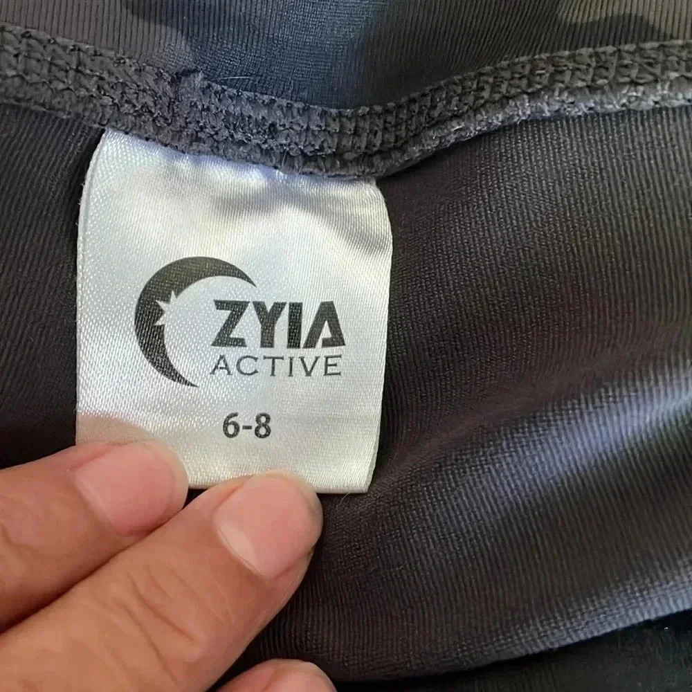 Zyia camo crops - Picture 7 of 7